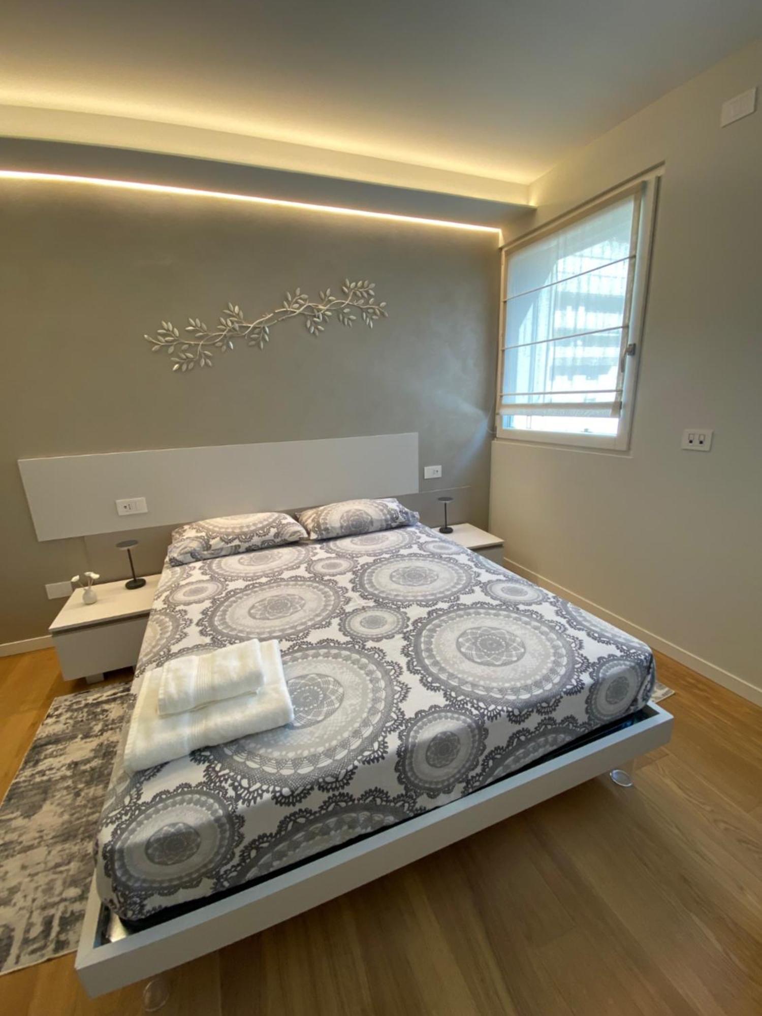 Appartement Hz+ Costantini à Pordenone Extérieur photo