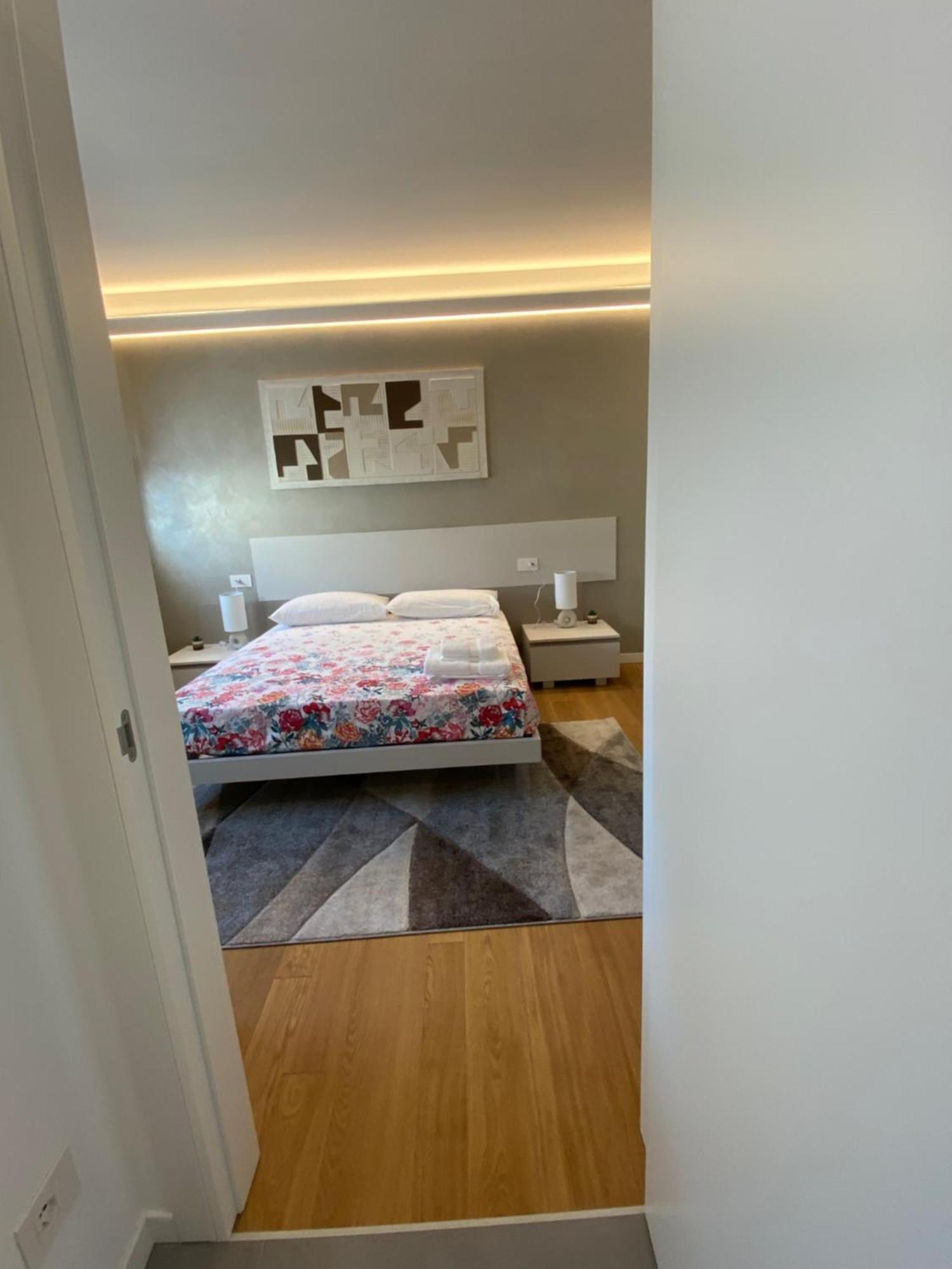 Appartement Hz+ Costantini à Pordenone Extérieur photo